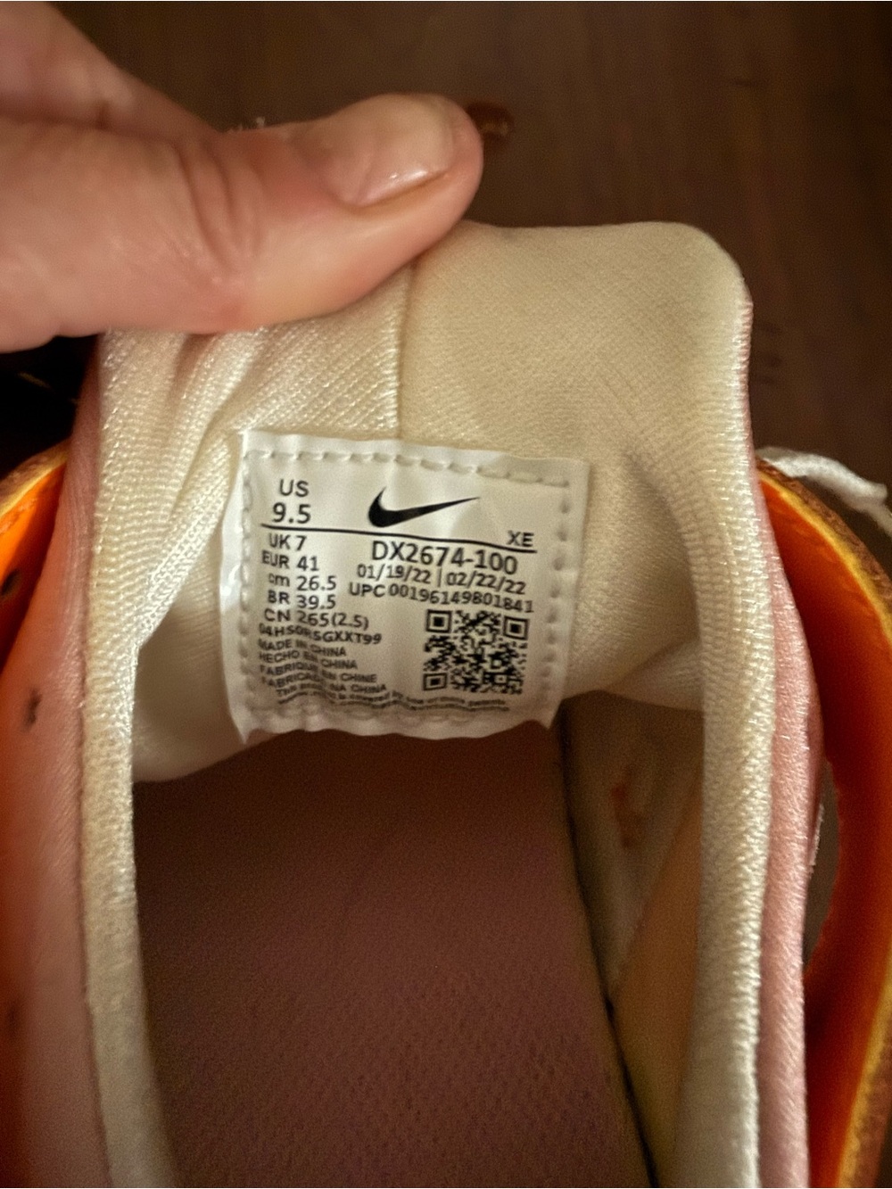 Nike Air Size 9.5 - Picture 7 of 7